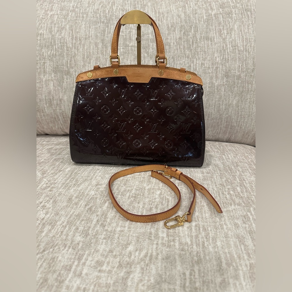 ✨💎LOUIS VUITTON💎✨Brea Vernis Bag w/ Dustbag and GWP